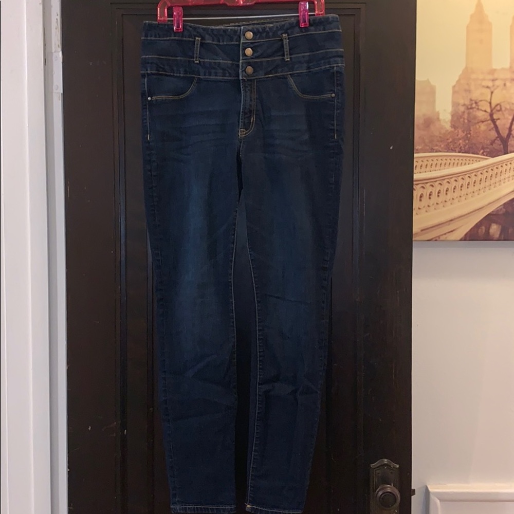 Refuge Ultra High Waist Skinny Jean